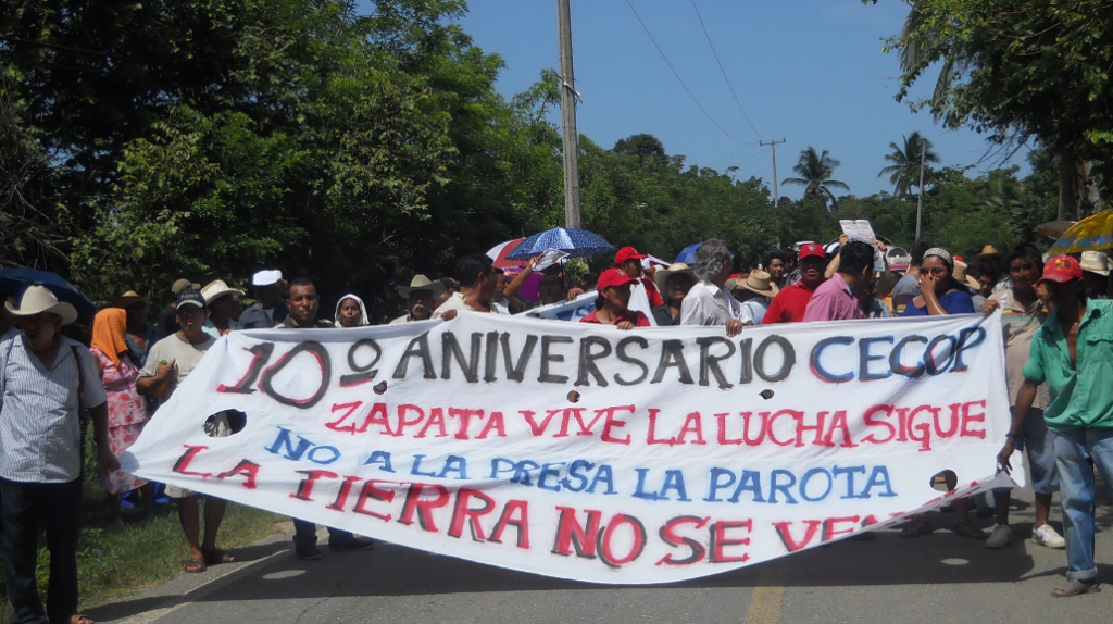 anti dam mexico 2 1024x574